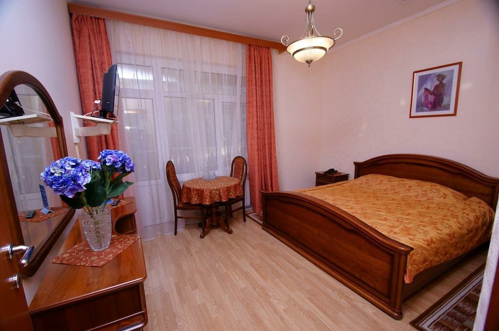 Гостиница Лира Саратов